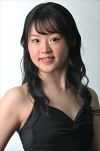 井坂 真帆